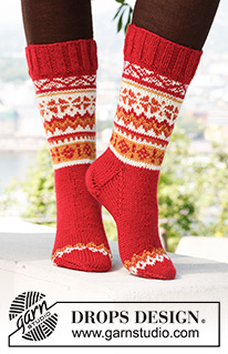 Christmas Socks & Slippers / DROPS 140-9