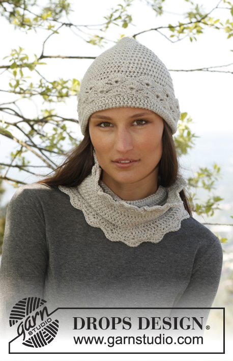 Rani / DROPS 141-25 - Set consist of: Crochet DROPS hat, neck warmer and mittens with fan pattern in ”Merino Extra Fine”.