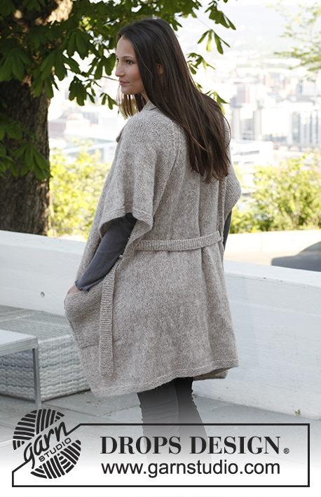 Cozy December / DROPS 142-8 - Saco amplio DROPS, de punto, con mangas anchas ¾, raglán, cinturón y bolsillos en “Alpaca” y “Kid-Silk”. Talla: S – XXXL.