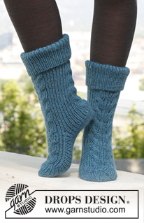 Modèles tricot et crochet gratuits / DROPS 143-34