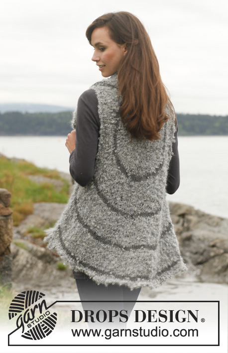 Rain Ripples / DROPS 150-37 - Strikket DROPS vest i ”Puddel” og ”Lima”. Str S - XXXL.