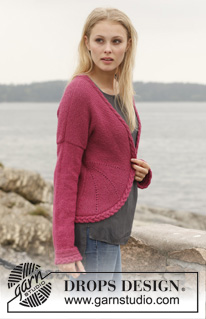 Ruby Turns / DROPS 151-3 - Rillestrikket DROPS jakke i ”Alpaca” med buede forkanter og fletter. Str S - XXXL