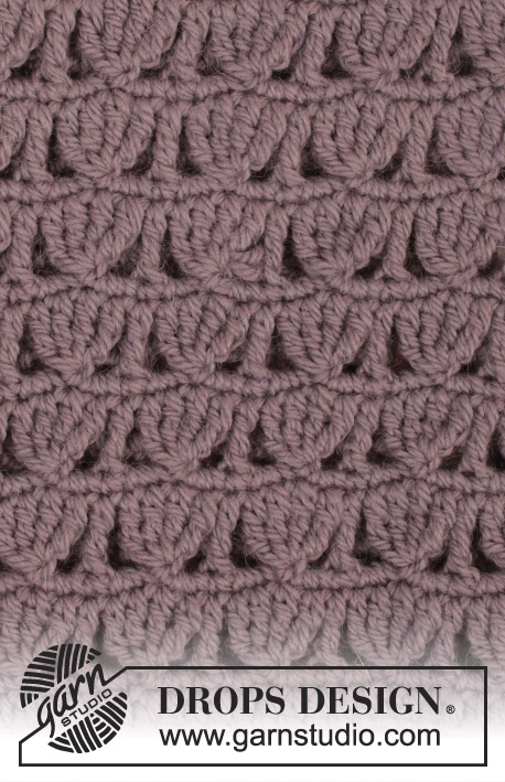 Tell Me / DROPS 158-41 - Crochet DROPS hat, neck warmer and mitten with lace pattern in “Nepal”.