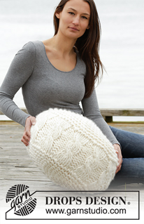 Let's Relax / DROPS 163-6 - Knitted DROPS pouffe in garter st with cables or purl stitches in 4 strands ”Snow”. Can also be worked in 2 strand Polaris.