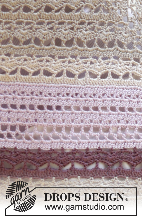 Addiena / DROPS 167-27 - Crochet DROPS shawl with fans and lace pattern in ”Cotton Viscose”.