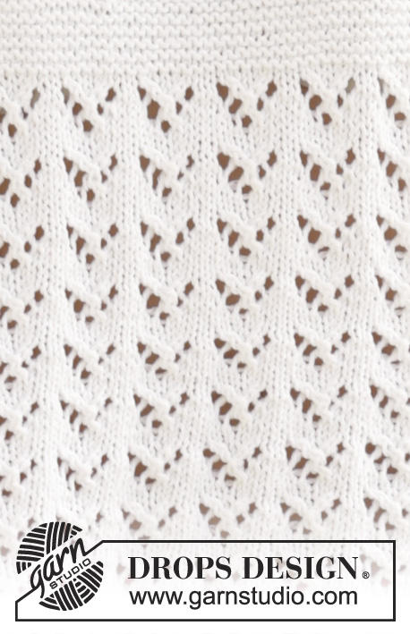 Holiday Bliss / DROPS 170-24 - Gebreide DROPS top in ribbelst met kantpatroon en split middenachter van ”Cotton Light”. Wordt van boven naar beneden gebreid. Maat S-XXXL.