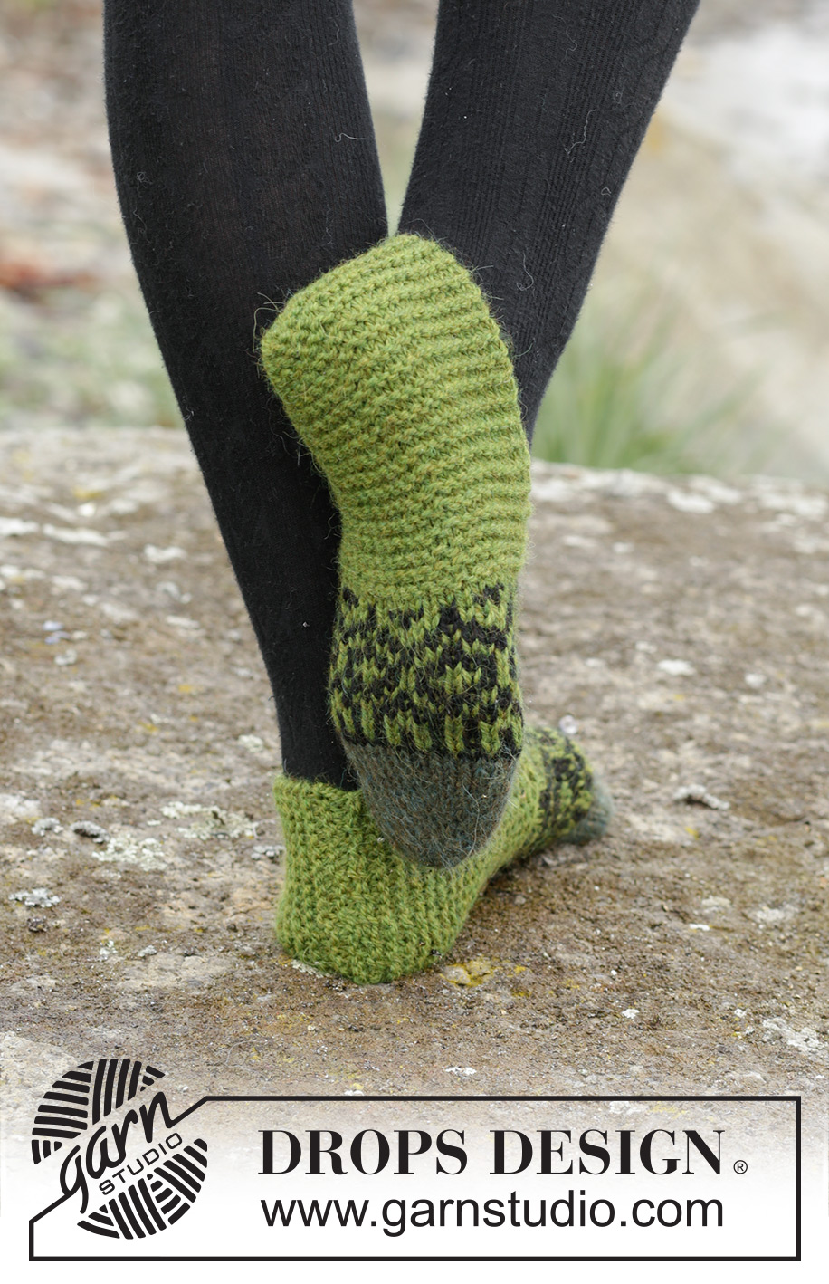 Olive Love / DROPS 171-39 - Knitted DROPS slippers with Nordic pattern worked from toe up in ”Nepal”. Size 35 - 42