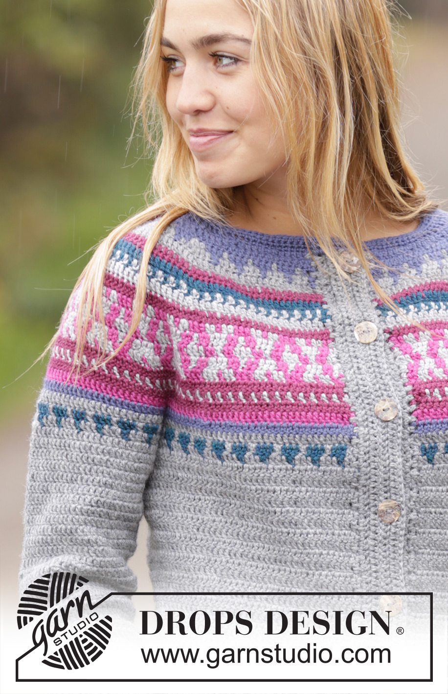 Helsinki Cardigan / DROPS 172-34 - Heklet DROPS jakke i ”Karisma” med flerfarget mønster og rundfelling, heklet ovenfra og ned. Str S - XXXL.