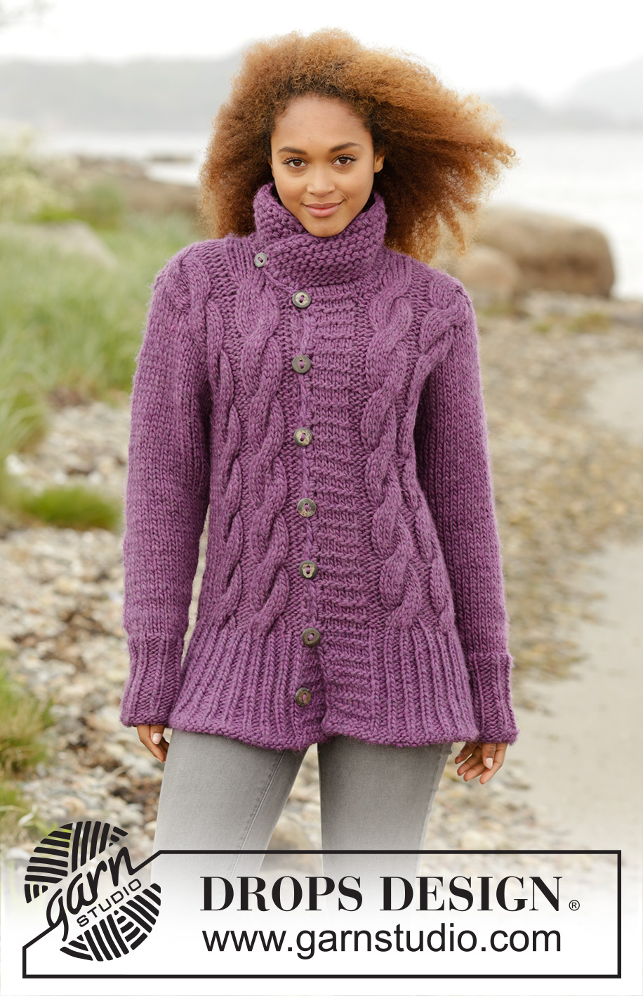 Winter Orchid / DROPS 172-39 - Knitted DROPS jacket with cables and collar in ”Snow”. Size: S - XXXL.