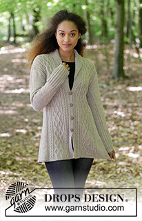 Morgan's Daughter Jacket / DROPS 179-14 - Casaco com gola xaile, torcidos e forma trapézio, tricotado de cima para baixo. Do S ao XXXL
Tricota-se em DROPS Flora.