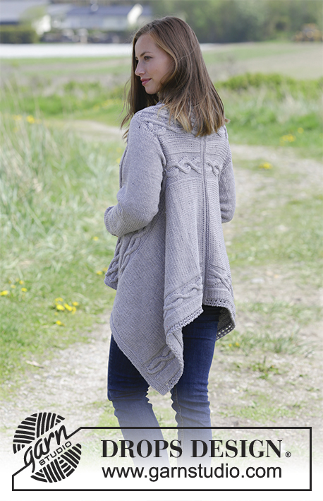 Norfolk / DROPS 179-24 - Jacke, quer gestrickt mit Zopfmuster. Größe S - XXXL.
Die Arbeit wird gestrickt in DROPS Big Merino.