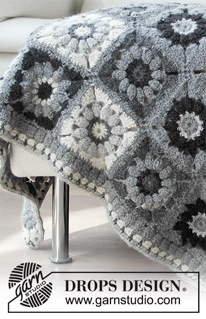 Margarita / DROPS 179-5 - Blanket with crochet squares. 
Piece is crocheted in DROPS Puna.