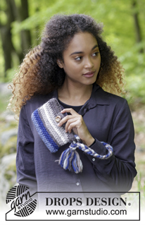 Adventure Awaits / DROPS 181-8 - Sac jacquard et pochette rayée au crochet.
Se crochètent en DROPS Snow.