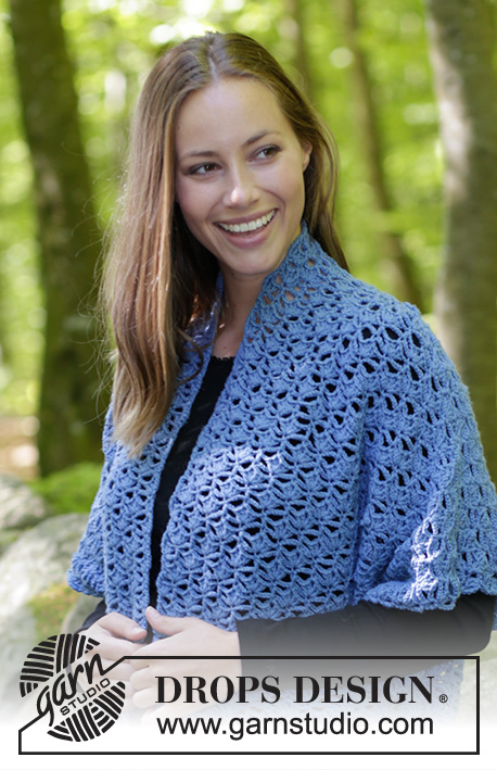 Cobalt Net / DROPS 184-31 - DROPS Merino Extra Fine lõngast heegeldatud pitsmustriga ja sallkraega jakk suurustele S kuni XXXL