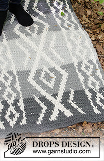 Free patterns using DROPS Andes / DROPS 184-35