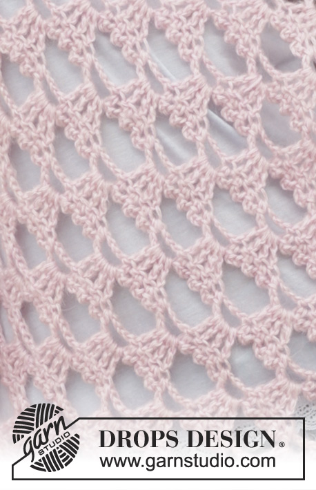 Netty / DROPS 188-23 - Crocheted poncho with lace pattern. Sizes S - XXXL. The piece is worked in DROPS Nord and DROPS Kid-Silk.