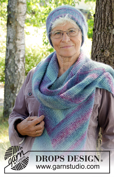 Casually Cozy / DROPS 192-6 - Gestrickte Mütze und Schal in DROPS Delight und DROPS Kid-Silk. Die Mütze wird kraus rechts und im Rippenmuster gestrickt und der Schal wird kraus rechts mit Winkeln gestrickt.