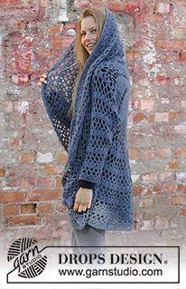 Blue Helix / DROPS 194-36 - Circle crocheted jacket in 1 strand DROPS Nord + 1 strand DROPS Kid-Silk. Piece is worked with lace pattern. Size: S – XXXL