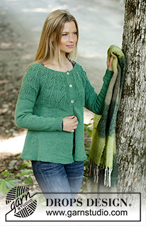 Green Echo Jacket / DROPS 196-27 - Knitted jacket with round yoke in DROPS Nord. The piece is worked with lace pattern and textured pattern. Sizes S – XXXL.