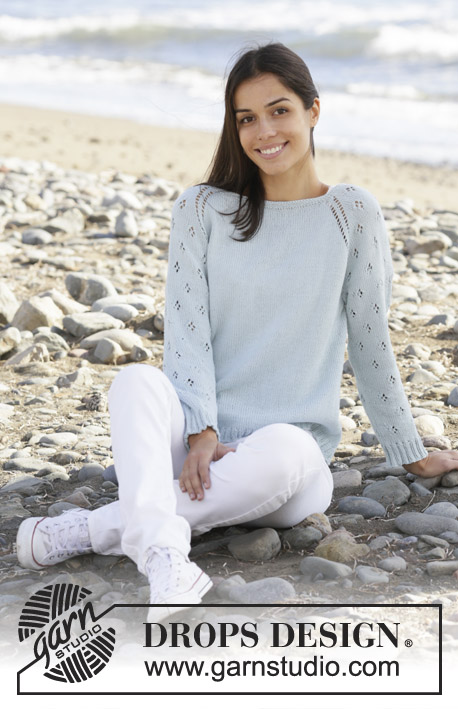 Rivage / DROPS 199-22 - Knitted jumper with raglan in DROPS Alpaca. Piece is knitted top down with lace pattern on sleeves. Size: S - XXXL