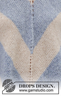 Blue Pagoda / DROPS 199-25 - Strikket ponchogenser i DROPS Air. Arbeidet strikkes ovenfra og ned med raglan og striper. Størrelse S - XXXL.