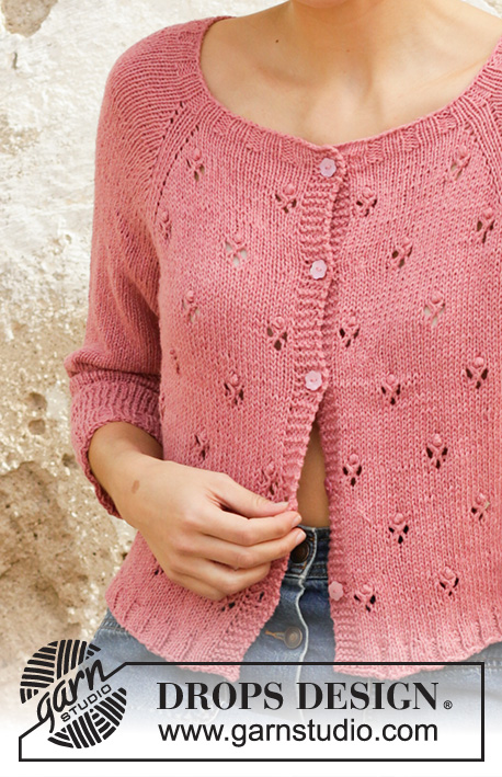 Raspberry Kiss / DROPS 202-6 - Chaqueta de punto con raglán en DROPS Belle. La pieza está tejida de arriba para abajo con patrón de calados. Tallas: S – XXXL.