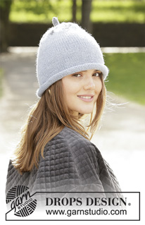 Frosty Berry / DROPS 204-39 - Knitted hat with tip in DROPS Nepal. Piece is knitted in the round in stocking stitch.