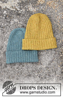 Sun By The Water / DROPS 204-8 - Knitted hipster hat with rib in DROPS Sky.
