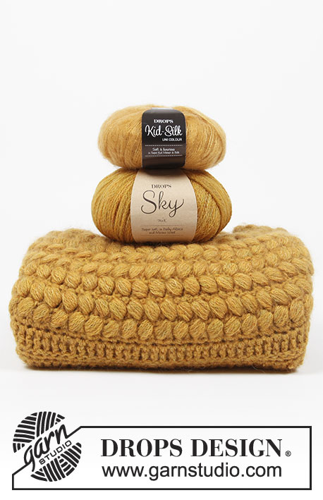 Autumn Gold / DROPS 207-19 - DROPS Sky ja DROPS Kid-Silk lõngadest ülevalt alla heegeldatud ümara passega ja nuppudega džemper suurustele S kuni XXXL