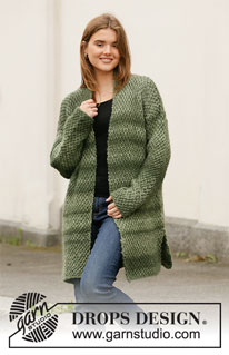 Moss Print Jacket / DROPS 207-31 - DROPS Big Delight ja DROPS Kid-Silk lõngadest kootud topelt pärlkoes pikk jakk suurustele S kuni XXXL