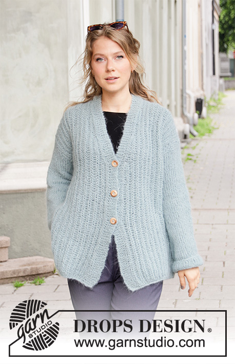 Free patterns using DROPS Melody / DROPS 207-41