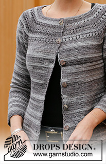 Cracked Pepper Jacket / DROPS 207-45 - Gilet crocheté de haut en bas, avec point ajouré et emmanchures raglan, en DROPS Fabel. Du S au XXXL