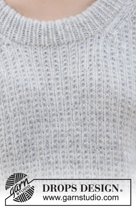Rainy Day Sweater / DROPS 210-5 - Gebreide trui met structuurpatroon in DROPS Air. Maat: S - XXXL