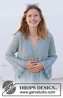 Mermaid Magic Jacket / DROPS 210-8 - DROPS Sky lõngast ülevalt alla heegeldatud alt laienev lehvikumustriga ja laienevate kellukese varrukatega kardigan suurustele XS/S kuni XXXL