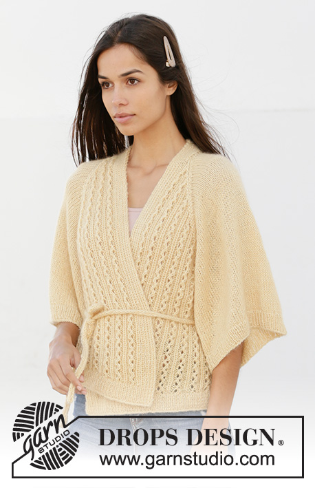 Summer Promise / DROPS 213-24 - Strikket omslagsjakke med raglan i DROPS BabyAlpaca Silk og DROPS Kid-Silk. Arbeidet strikkes med hullmønster og ¾ lange ermer. Størrelse S - XXXL.