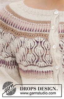Nature Awakes Jacket / DROPS 213-6 - Sweter rozpinany na drutach od góry do dołu z włóczek DROPS Alpaca i DROPS Delight, z zaokrąglonym karczkiem, dwukolorowym ściegiem angielskim, w paski i ze ściegiem ażurowym. Od S do XXXL.