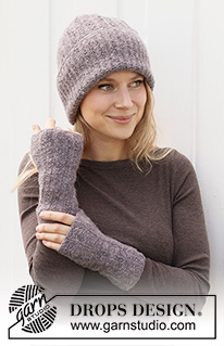 Chill of Dawn / DROPS 214-15 - Gorro / gorro hipster y muñequeras a punto en DROPS Sky con el punto musgo y los puntos en el punto inglés