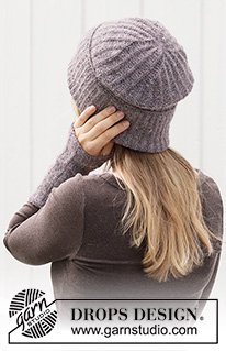 Chill of Dawn / DROPS 214-15 - Gorro / gorro hipster y muñequeras a punto en DROPS Sky con el punto musgo y los puntos en el punto inglés