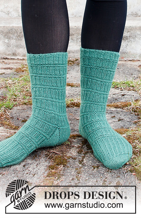 Free knitting and crochet patterns / DROPS 214-56