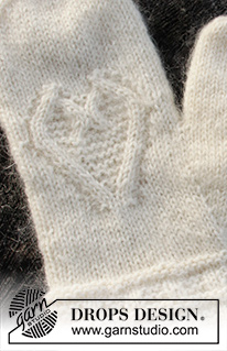 Let it Knit / DROPS 214-62 - Strikket vott med fletter og hjerte i DROPS Alpaca og DROPS Kid-Silk. Tema: Jul