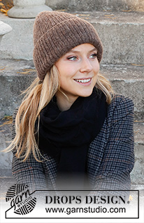 Winter Smiles Hat / DROPS 214-67 - Czapka na drutach / czapka typu hipster na drutach, wykonana ściągaczem, z włóczki DROPS Air. Temat: Boże Narodzenie.