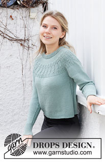 Wild Mint Sweater / DROPS 215-16 - Strikket genser i DROPS Cotton Merino. Arbeidet strikkes ovenfra og ned med dobbel halskant, rundfelling og struktur mønster. Størrelse S - XXXL.