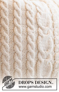 Fisher’s Moon Pillow / DROPS 215-45 - Knitted cushion cover with cables in DROPS Nepal.