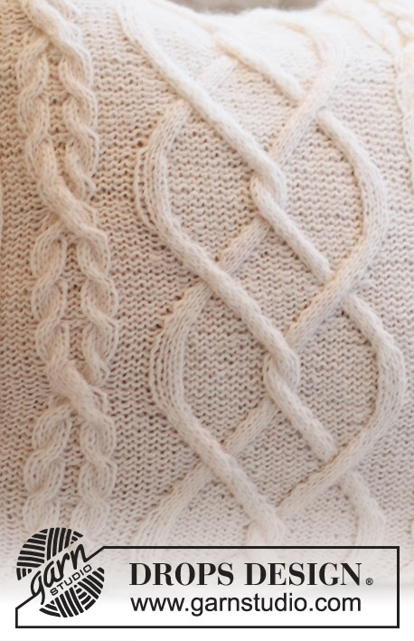Seafarers Heart Pillow / DROPS 215-47 - Strikket pute med fletter i DROPS Air. Passer til pute 45 x 45 cm.
