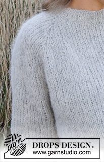 Salt Sea Air / DROPS 217-31 - Ylhäältä alas neulottu pusero DROPS Melody-langasta. Työssä on raglanlinjat. Koot XS - XXL.