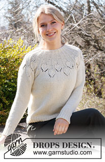 White Peacock / DROPS 217-4 - Strikket bluse med rundt bærestykke i DROPS Nepal. Arbejdet strikkes oppefra og ned med hulmønster. Størrelse S - XXXL.
