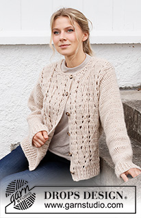 Enchanted Underwood Jacket / DROPS 218-31 - Gilet crocheté de haut en bas avec torsades et mailles en relief, en DROPS Air. Du XS au XXL.