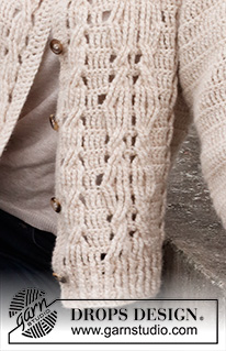 Enchanted Underwood Jacket / DROPS 218-31 - Gilet crocheté de haut en bas avec torsades et mailles en relief, en DROPS Air. Du XS au XXL.