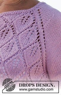 Luscious Lilacs / DROPS 220-36 - Gebreid vest in DROPS Paris. Het werk wordt van boven naar beneden gebreid met bladpatroon en korte mouwen. Maat XS–XXL.