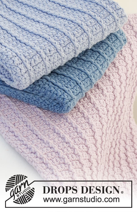 Oh So Fresh! / DROPS 221-46 - Hæklede klude med relief stangmasker i DROPS Safran.